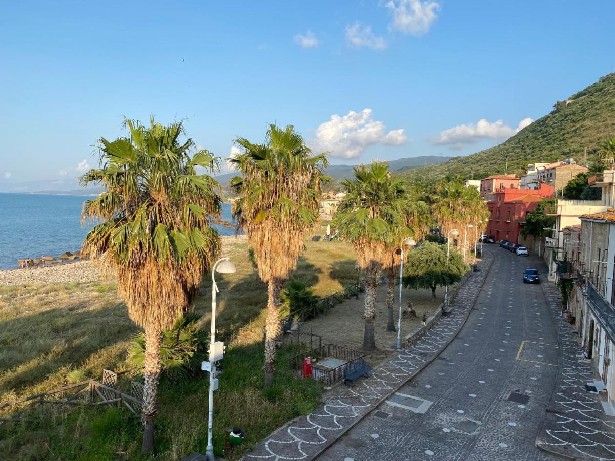Caroni - Casa Sul Mare Daire Caronia Marina Dış mekan fotoğraf